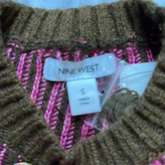 Nine West Pink and Brown Fuzzy Sweater NWT Size small - Picture 5 of 6
